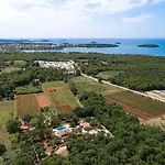 Strandnahe Steinvilla Nur 800 Meter Zum Mit Privatpool, Bbq, Waschmaschine *