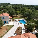 Strandnahe Steinvilla Nur 800 Meter Zum Mit Privatpool, Bbq, Waschmaschine بيت للعطل