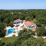 Strandnahe Steinvilla Nur 800 Meter Zum Mit Privatpool, Bbq, Waschmaschine بيت للعطل *