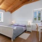 Strandnahe Steinvilla Nur 800 Meter Zum Mit Privatpool, Bbq, Waschmaschine
