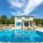 Strandnahe Steinvilla Nur 800 Meter Zum Mit Privatpool, Bbq, Waschmaschine * فونتانا