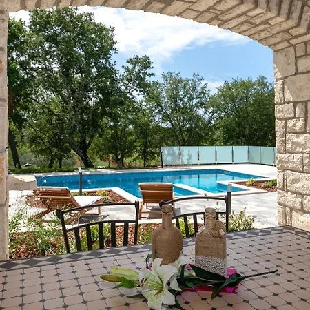 Nyaraló Strandnahe Steinvilla Nur 800 Meter Zum Mit Privatpool, Bbq, Waschmaschine *