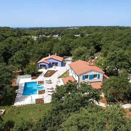 Strandnahe Steinvilla Nur 800 Meter Zum Mit Privatpool, Bbq, Waschmaschine Nyaraló *